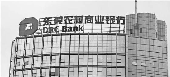 2025年EA智慧交易动向：市场机遇与风险运维方针